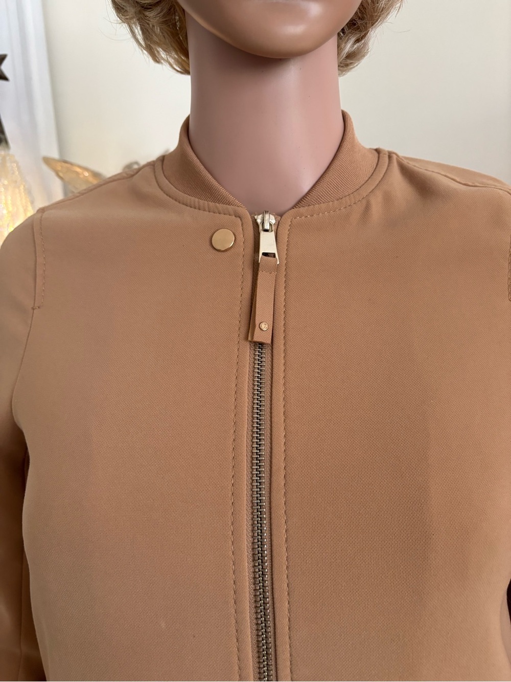 H&M Tan Zip-Front Jacket - Picture 4 of 12